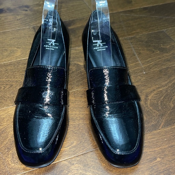Aquatalia Shoes - Aquatalia “Tamry” patent heeled loafer